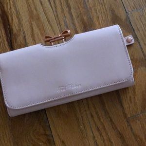 Ted baker wallet